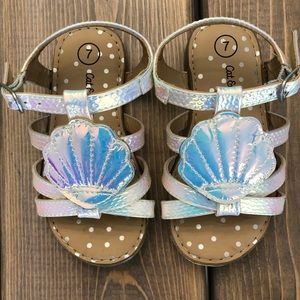 Metallic Silver Sea Shell Sandals